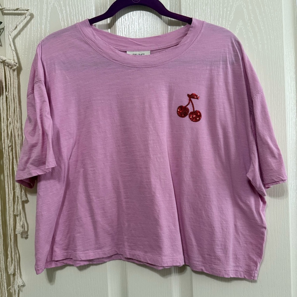 On-34th Pink Short Sleeve Crop Tee with Red Sequin Cherries Size XL